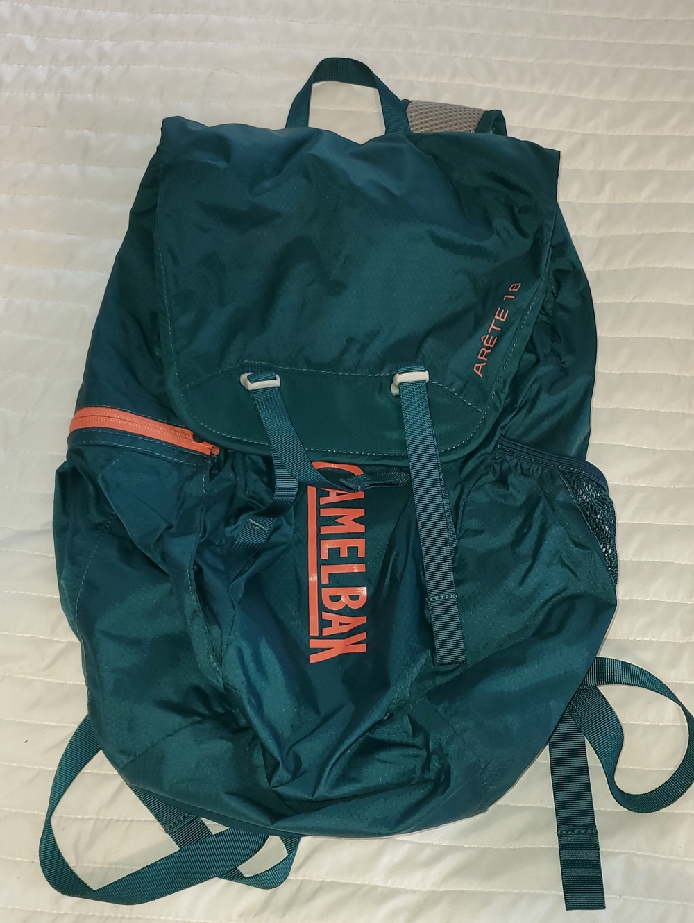 CamelBak Arête 18 hiking backpack (without bladder)